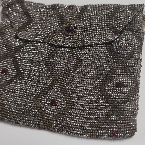 Vintage Coin Purse Beaded Seed Beads Small Red Rhinestones - Picture 2 of 12